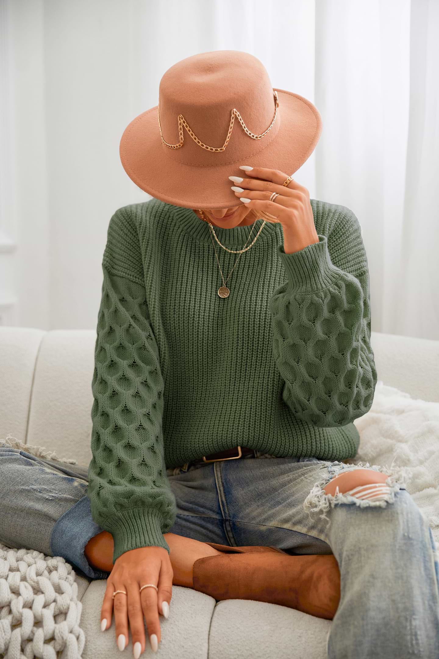 ●PINK PINEAPPLE● WINTER COZY TURTLENECK TOPBROWN m1037_138 Afrocentric_Print_Turtleneck.